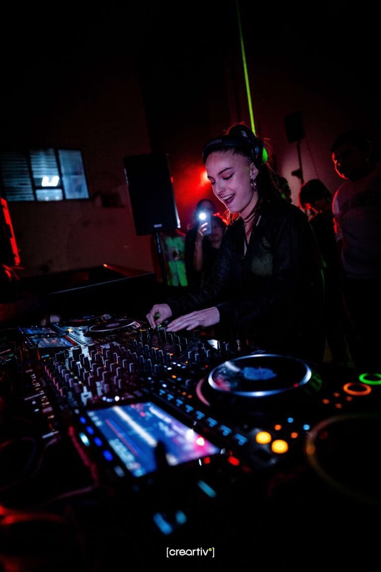 servicio de fotografía y video para eventos musicales, festivales, conciertos, DJS o expos